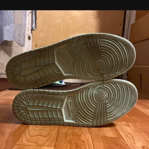 Air Jordan 1 Mid “Blue Mint” - Picture 11 of 11